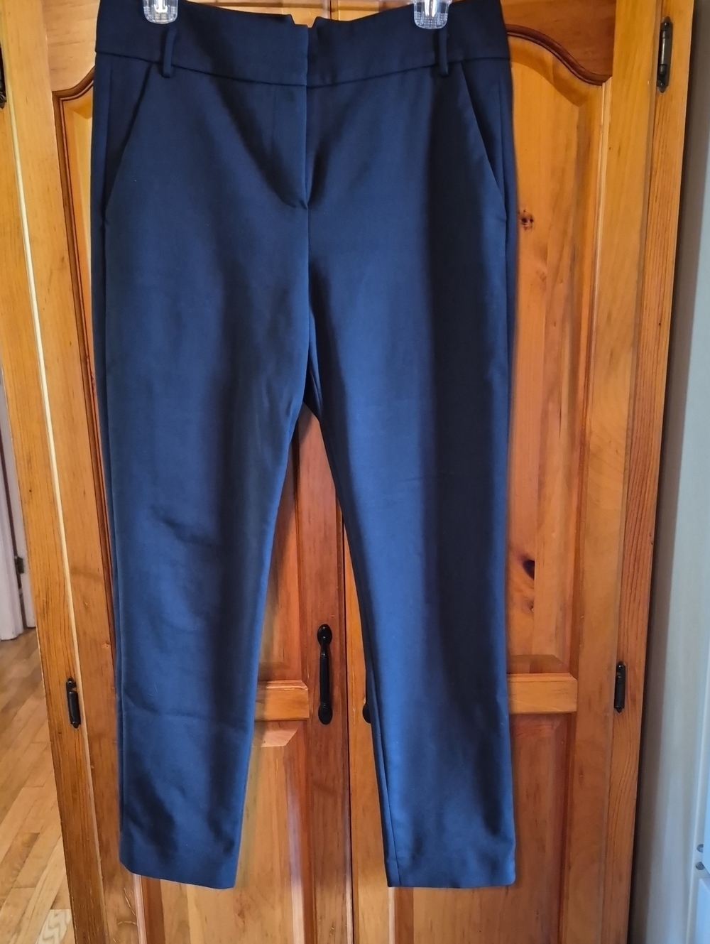 Judith And Charles Size 6 Black Tailored Stretch Ankle Pants Trouser